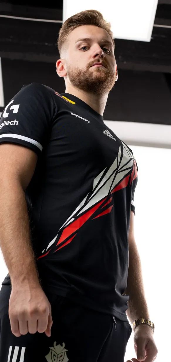 管理层释放 管理层释放